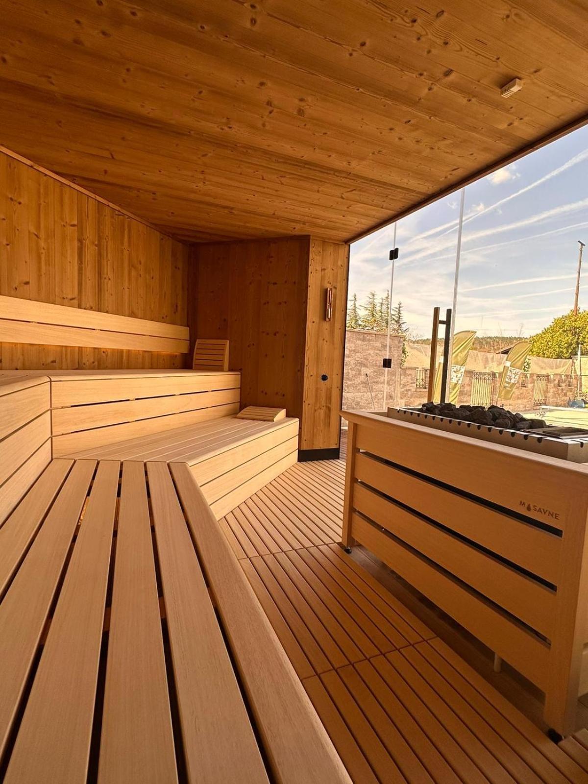 Apartments Kras 24 With Pool Сежана Екстериор снимка